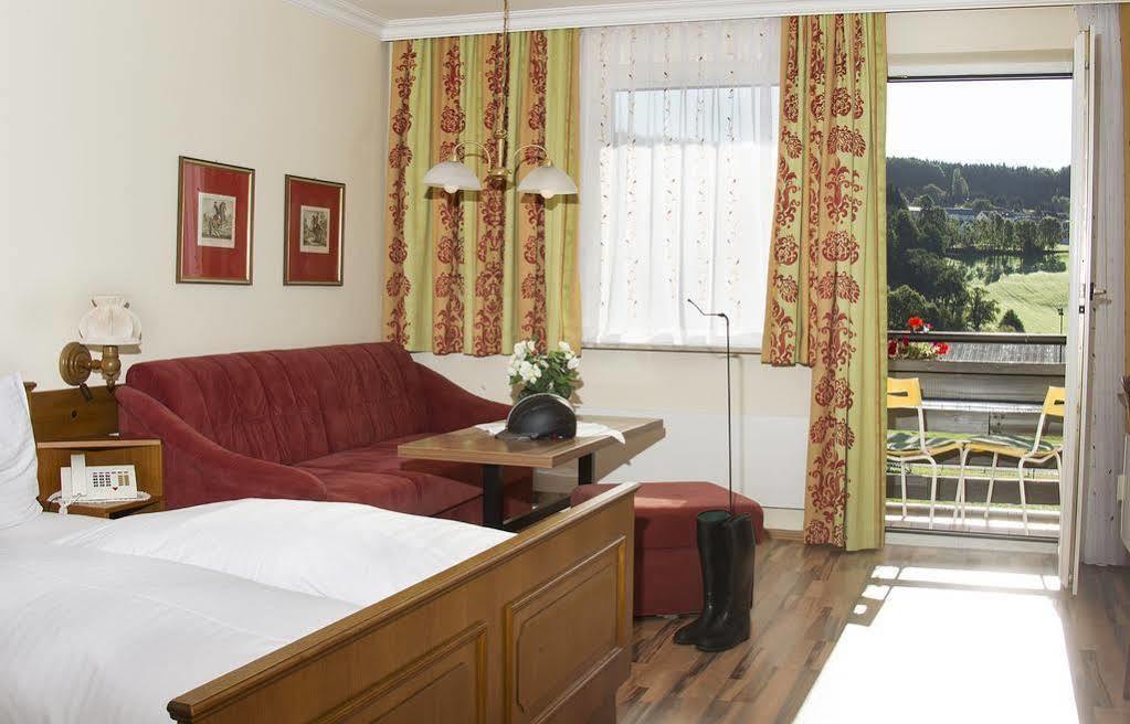 Hotel Reitzentrum Hausruckhof Ampflwang im Hausruckwald Zewnętrze zdjęcie